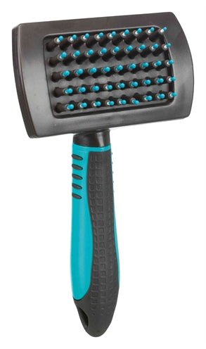 Trixie Borstel Kunststof grooming brush with plastic bristles, 10x17 cm.
