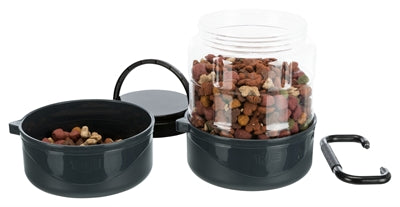 Trixie Reisset Voerbak donkergrijs set with 750 ml slip-resistant bowls and 2-liter food reservoir.