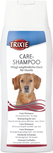 Trixie Care Shampoo for sensitive dog skin, 250 ml bottle.
