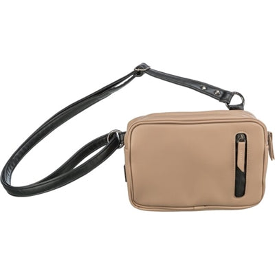 Trixie Schoudertas Voor Uitlaten Cappuccino, eco-friendly pet walking shoulder bag with adjustable strap and multiple compartments.